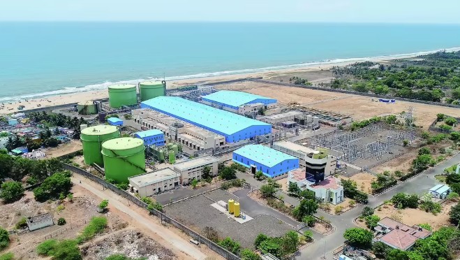 கடல்நீரை குடிநீராக்கும் திட்டத்தை நேரில் ஆய்வு செய்த முதல்வர் விஜய்: பணிகளை விரைவுபடுத்த அதிகாரிகளுக்கு உத்தரவு!